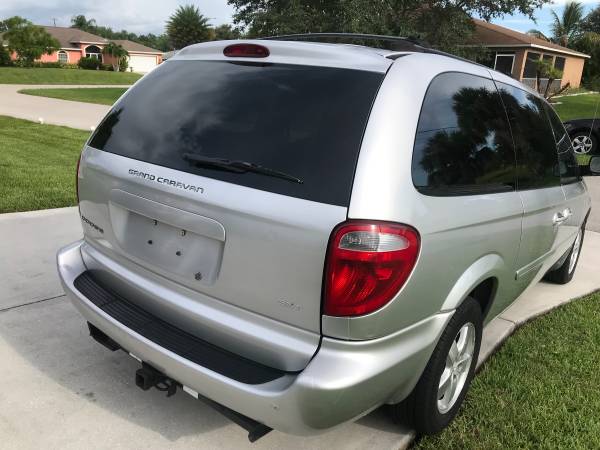 2005 DODGE GRAND CARAVAN