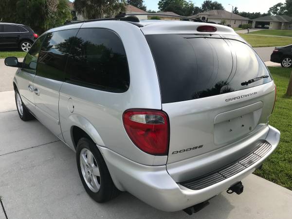 2005 DODGE GRAND CARAVAN