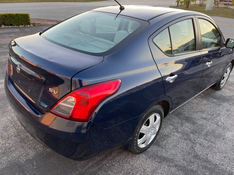 2012 NISSAN VERSA SV