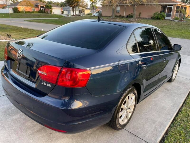 2013 VOLKSWAGEN JETTA